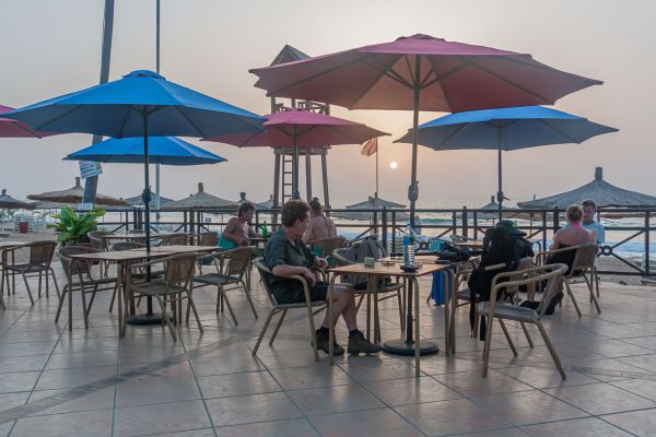 Senegambia zonsondergang met Marial